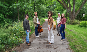 Kerken Luisteren: Wildrooster