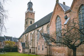 尼古拉教堂 (Nicolaïkerk) 是一座大厅教堂